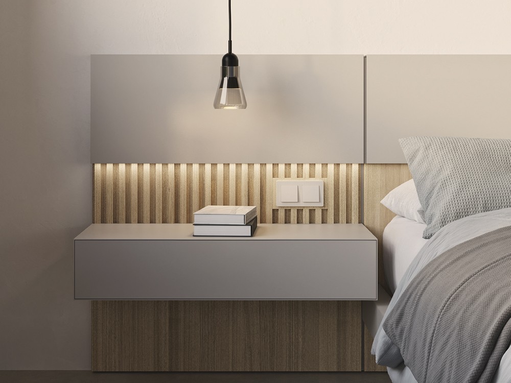 Detalle del cabecero Doble Fondo y la mesita de noche Night Collection de Besform