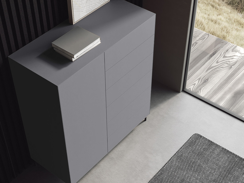 Personaliza tu mueble zapatero con estantes interiores de cristal Mitra Besform Night Collection