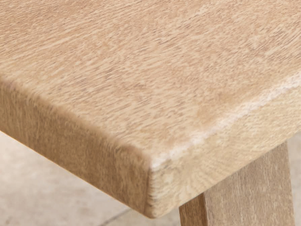 Detalla de la mesa Roma de Majestic Garden