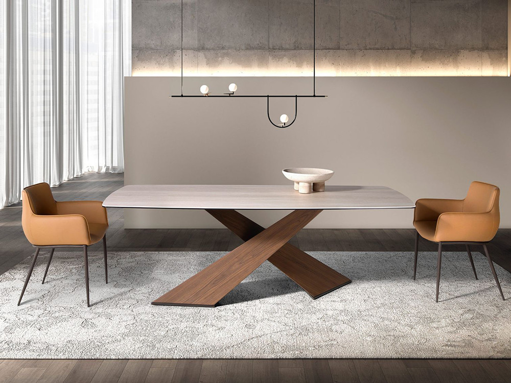 Como silla de comedor o de oficina, silla 4177 de Ángel Cerdá