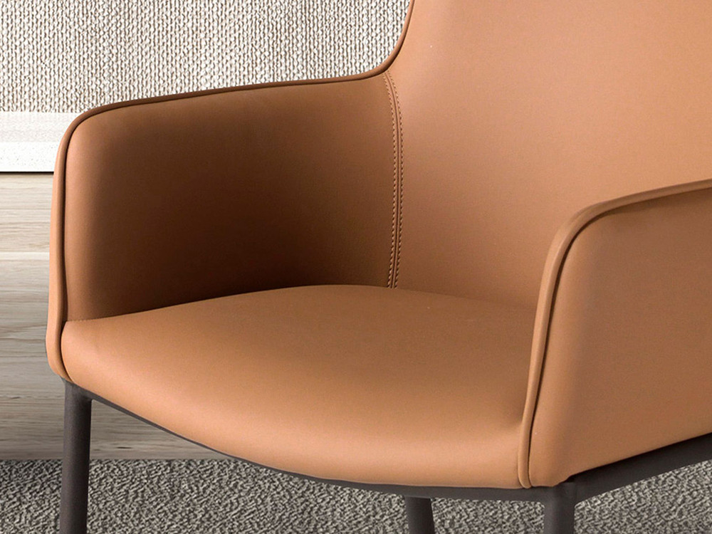 Detalle de asiento de la silla 4177 de Ángel Cerdá