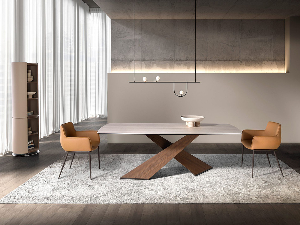 Combina la mesa 1175 con otras piezas de la colección de comedor de Ángel Cerdá