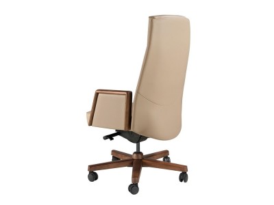 Elegancia y diseño de Ángel Cerdá en la silla de oficina 4213