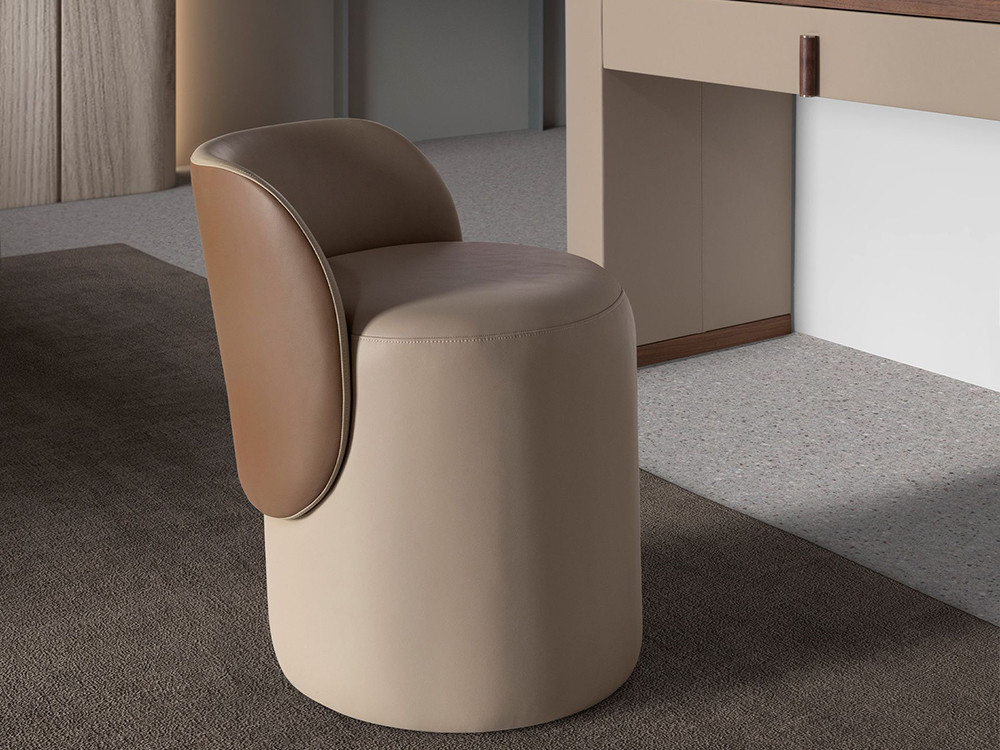 Puf tapizado en polipiel 5187 de Ángel cerdá