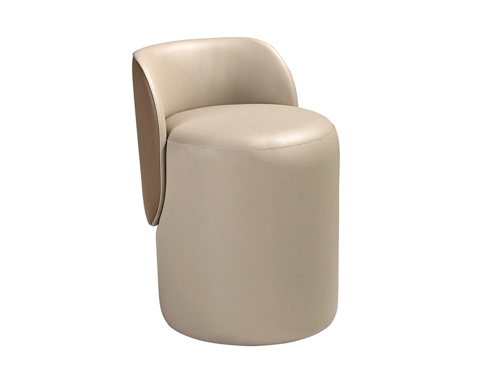 Materiales de calidad en el puf 5187 de Ángel Cerdá