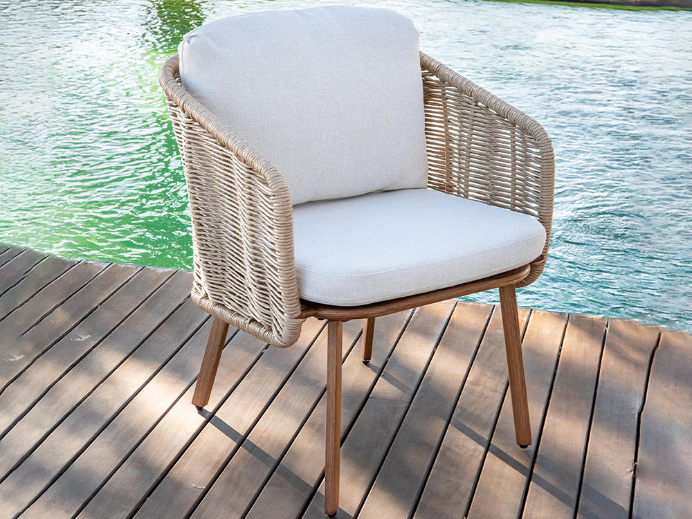 Fez con cojinería en tejido Olefina de Majestic Garden