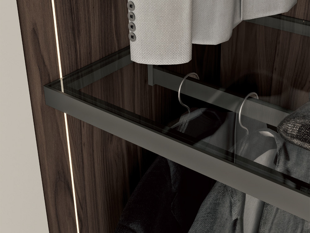 Puedes personalizar tu armario de puertas batientes en medidas, acabados y accesorios interiores Besform