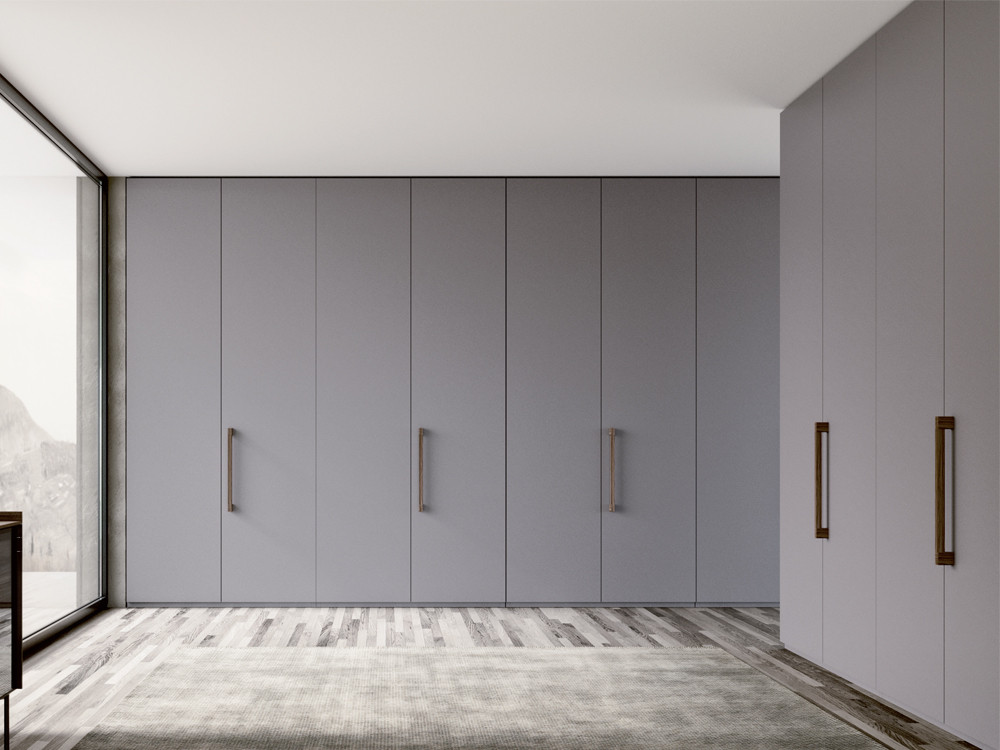 Puedes personalizar las medidas, acabados y accesorios interiores del armario de puertas plegables Besform