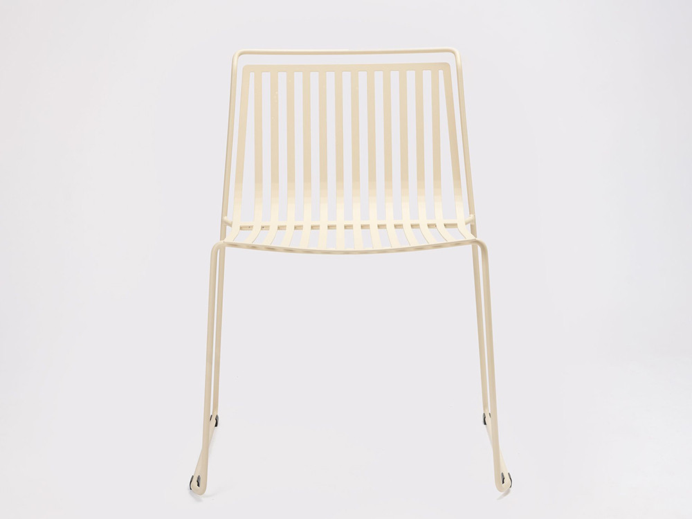 Silla de Ondarreta para terraza o jardín de acero Alo