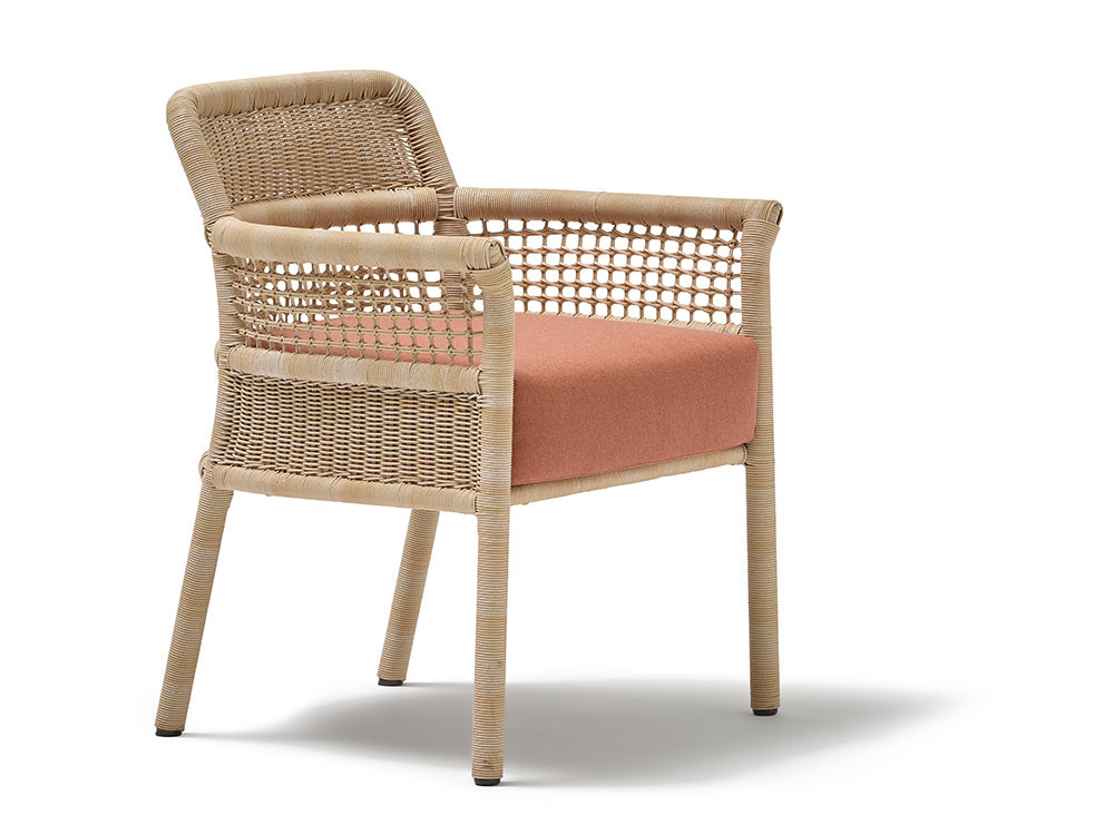 Silla de comedor para terraza o jardín Escala de Point de fibra trenzada