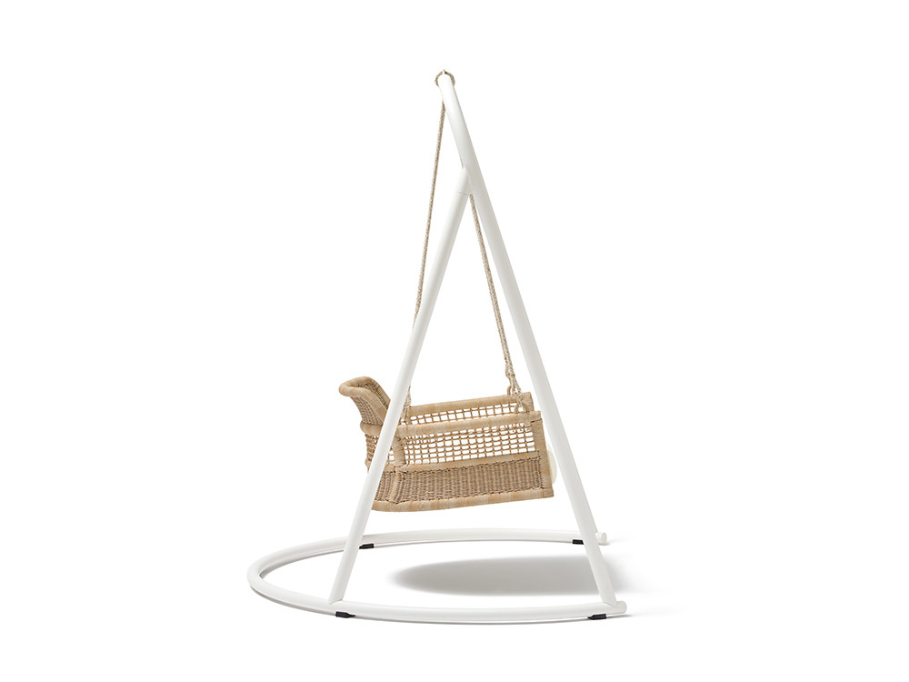 Disfruta de tu tiempo libre en tu terraza o jardín con el columpio Escala de Point