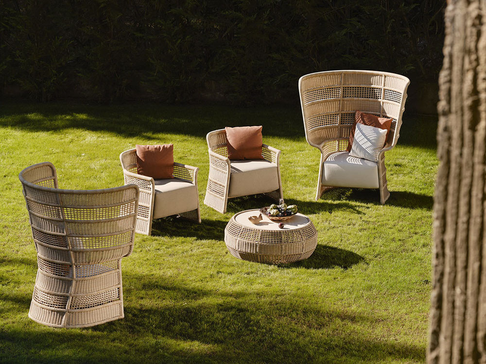 Colección Escala para terraza o jardín de Point muebles de exterior premium