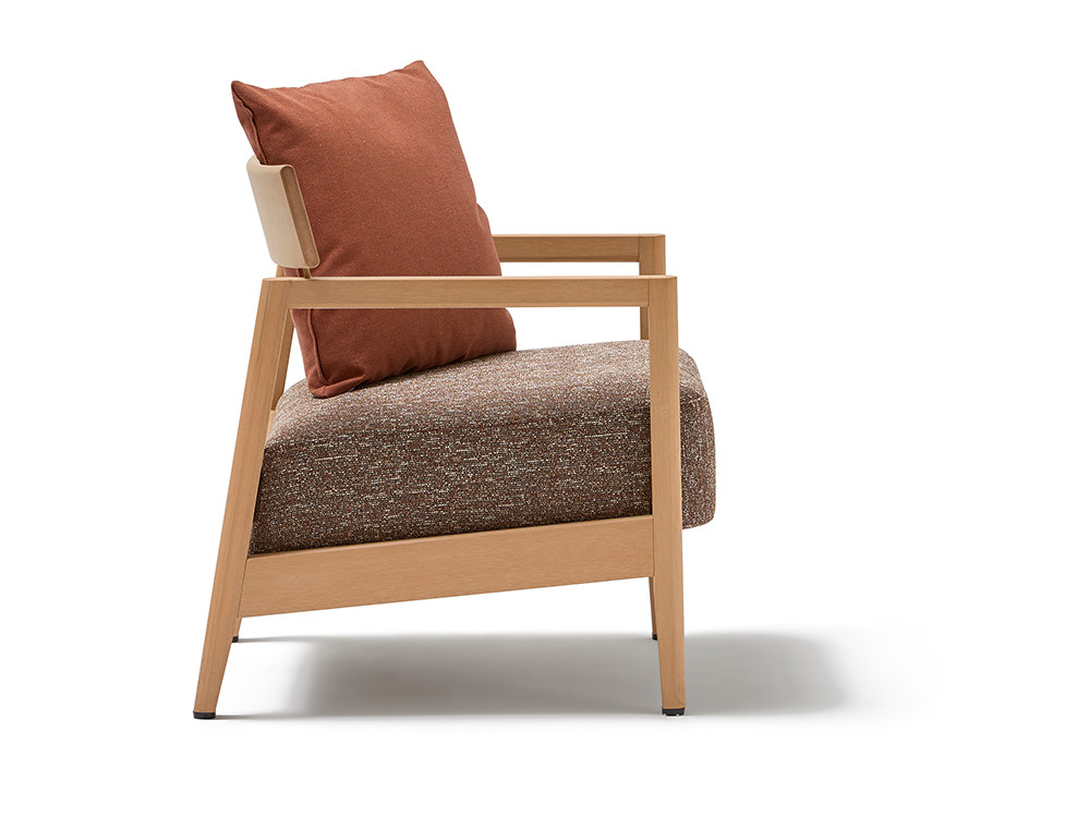 Sillón club para terraza y jardín de la colección premium de Point Kubik