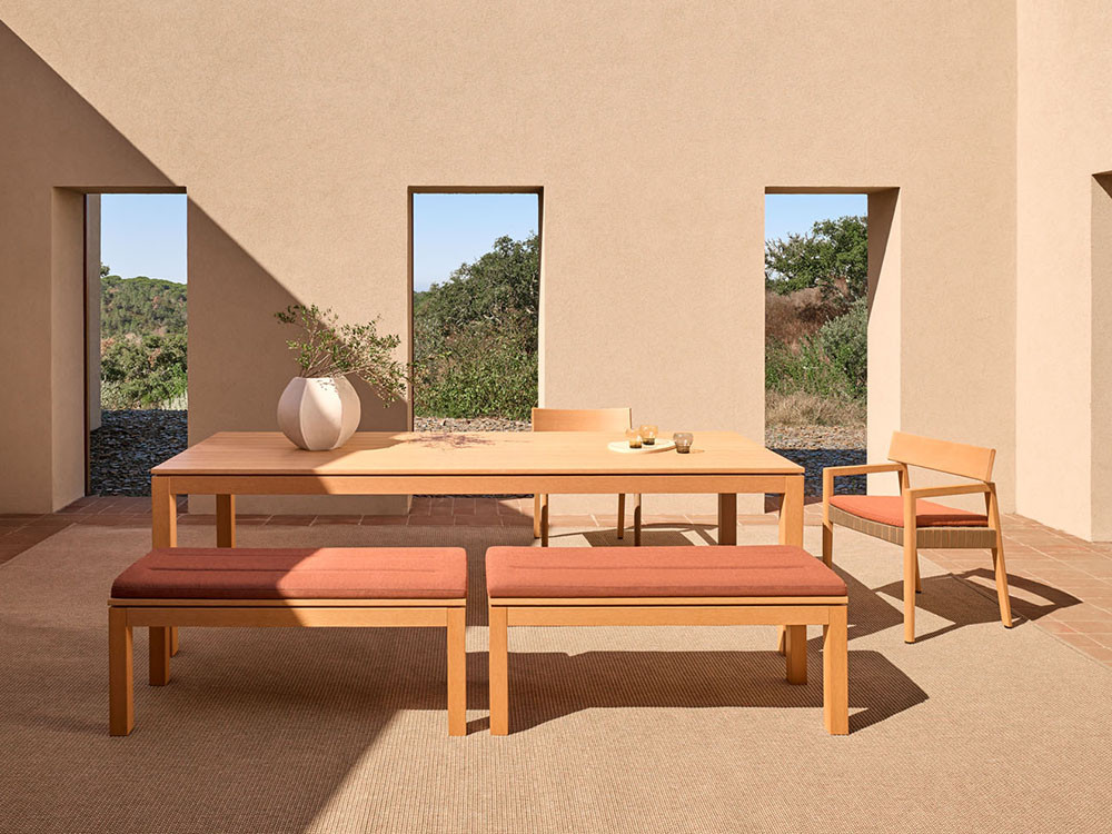 Combina el banco Kubik con otras piezas de la colección de POint