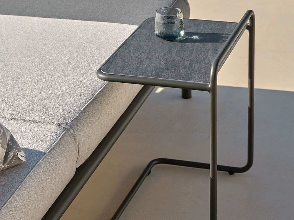 Mesa auxiliar Rivoli