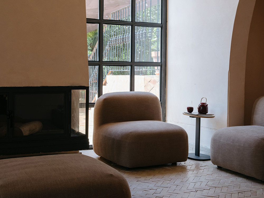 Muebles de salón modernos: sofá modular Gumi de Ondarreta, diseño funcional y estético