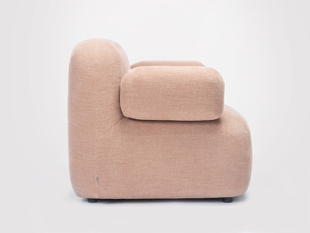 Butacas de diseño Ondarreta: modelo sillón Gumi con brazos, estilo acogedor y contemporáneo.