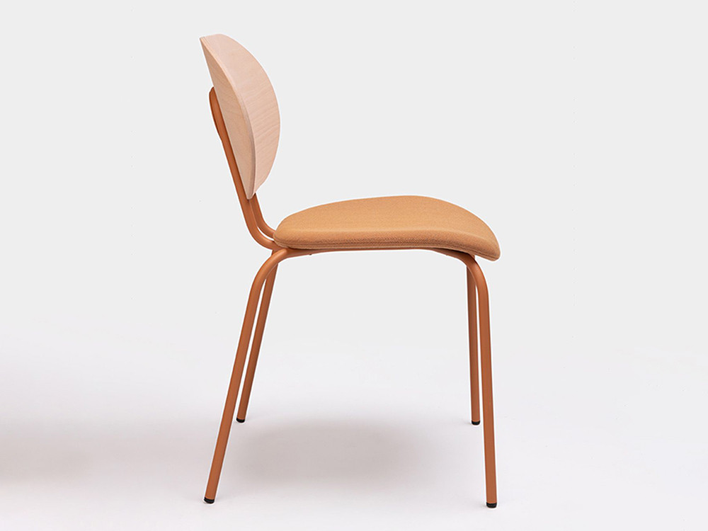 Silla Hari Combi Ondarreta: diseño personalizado con asiento tapizado en textil o polipiel