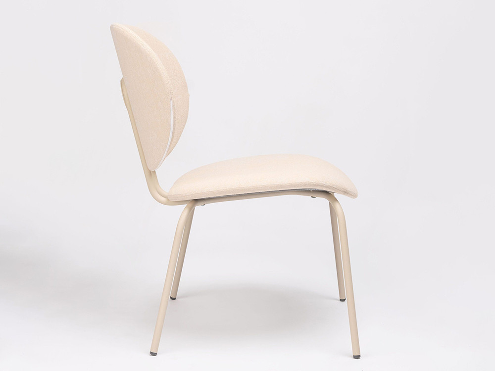 Butacas de diseño Ondarreta: el modelo lounge Hari destaca por su estética suave y tejidos seleccionados