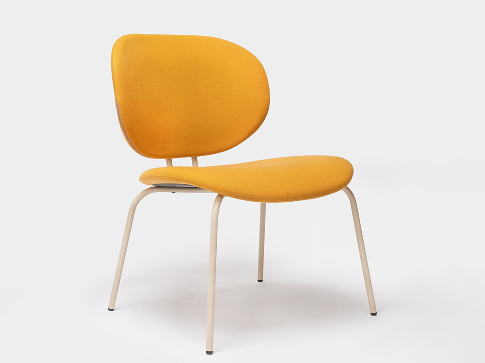 Ondarreta silla lounge Hari: confort ergonómico y diseño de vanguardia en textiles premium