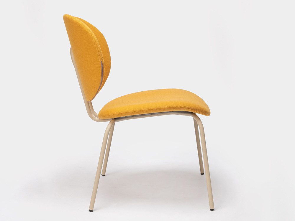 Estructura y asiento textil de la butaca Hari personalizada de Ondarreta