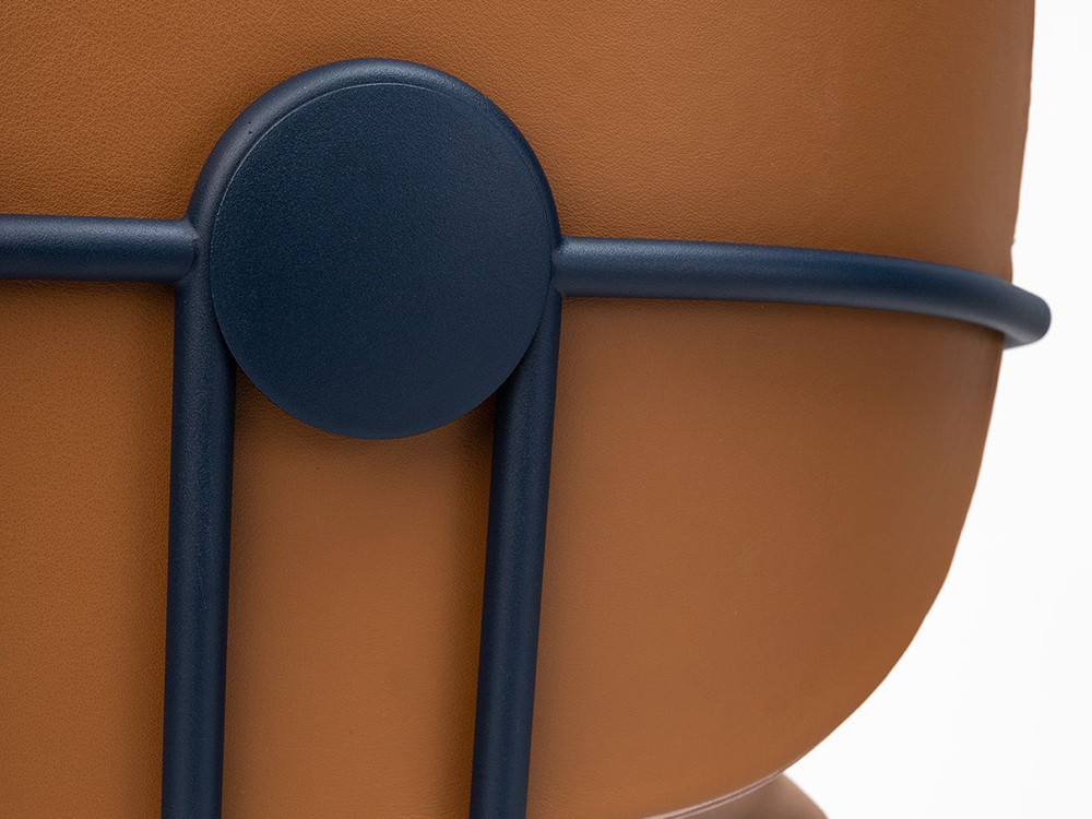 Ondarreta silla lounge Hari: confort ergonómico y diseño de vanguardia en textiles premium