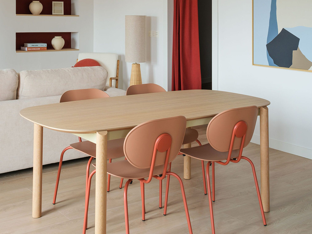 Mesa ovalada Juno Ondarreta: diseño personalizado en madera de roble tintado para comedor [159, Turno