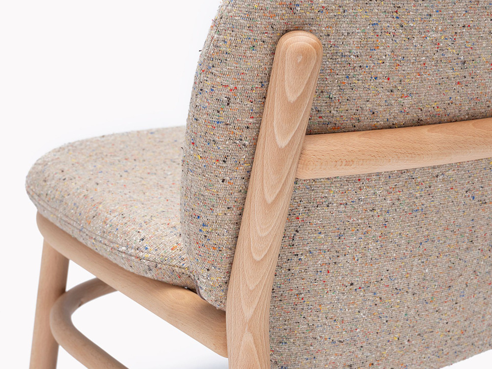 Mobel 6000: butaca Lana de Ondarreta, mobiliario exclusivo con diseño personalizado en haya