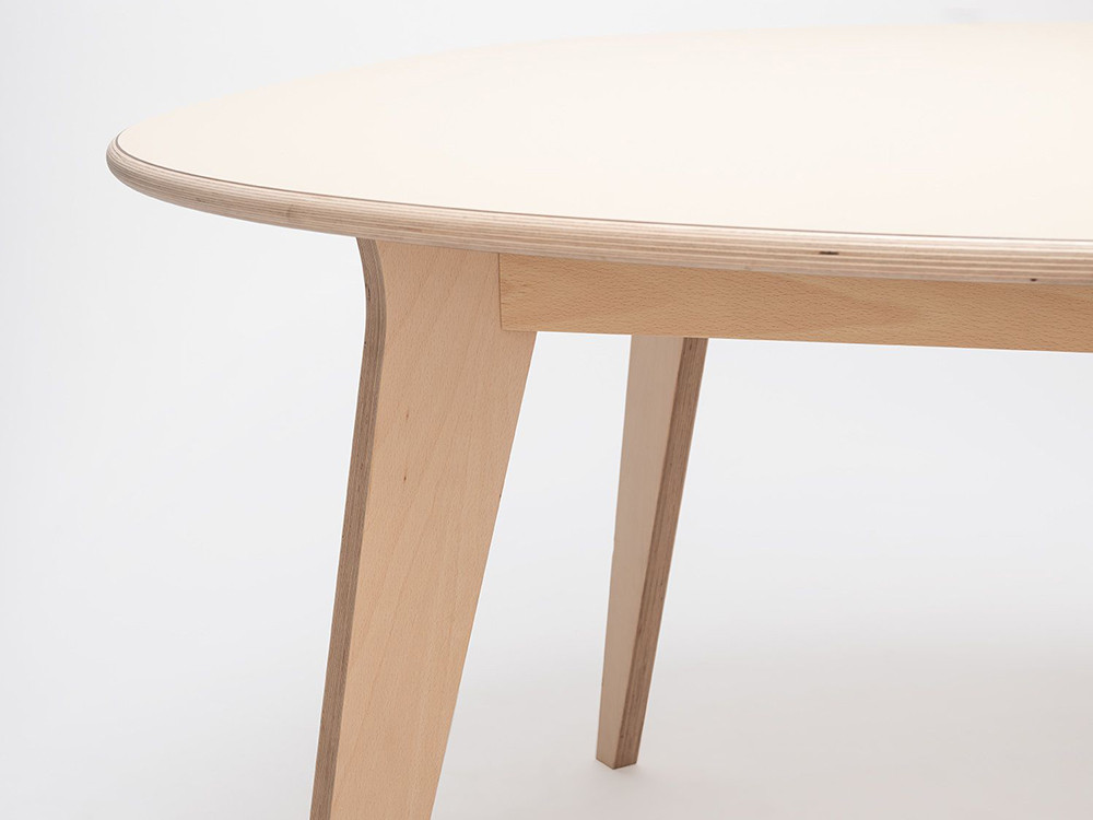 Mesa ovalada Mikado laminado o Fenix