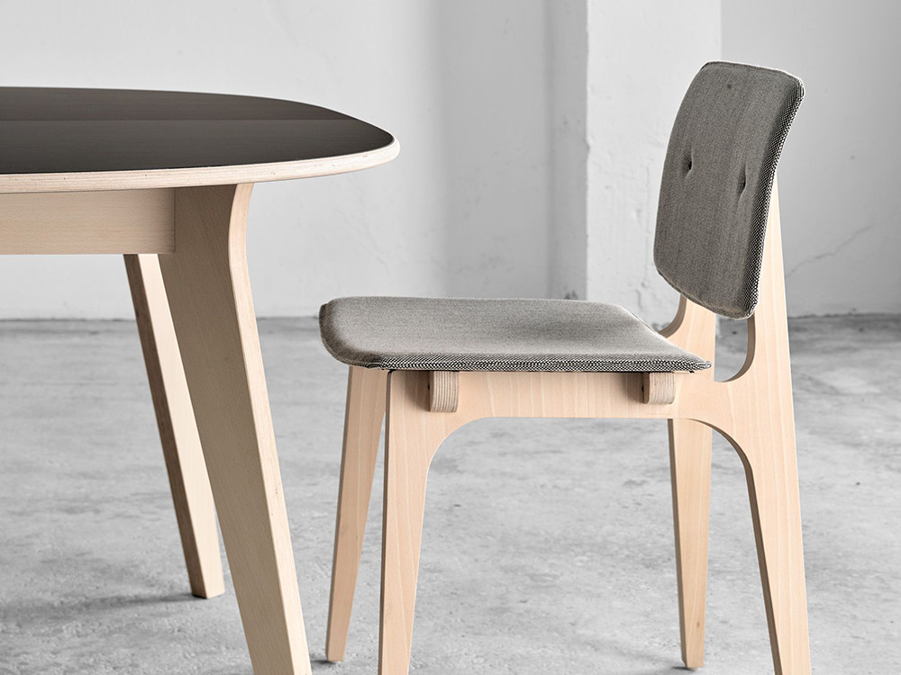 Mesa extensible ovalada Mikado