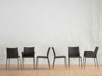 Silla moderna apilable: modelo Moka de Ondarreta en acero, estilo y durabilidad para tu hogar