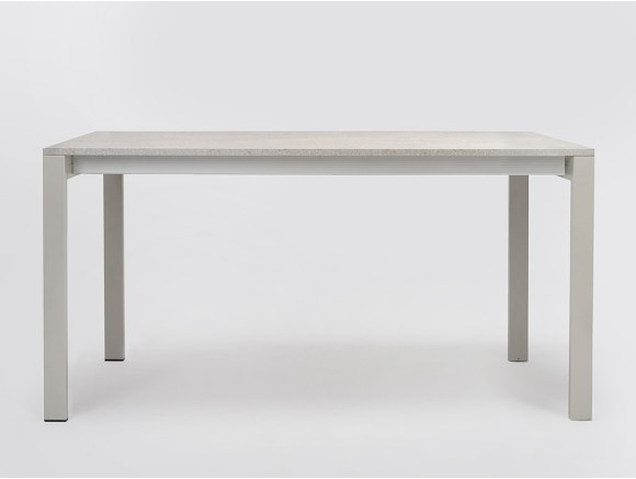 Mesa de comedor Punto Ondarreta: diseño personalizado con sobre laminado y patas de acero epoxi en varias medidas