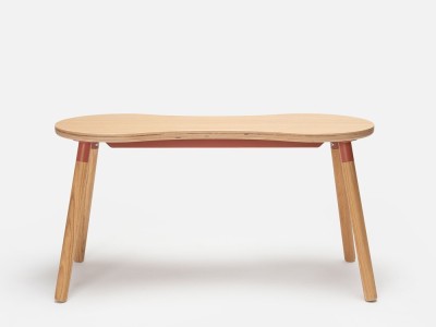 Bancos a medida para interiorismo: modelo Tam de Ondarreta fabricado en madera de roble de alta resistencia