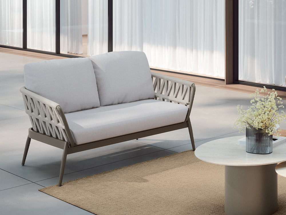 Sofá jardín aluminio Berna de Arkimueble: estructura ligera y acabado en cuerda resistente