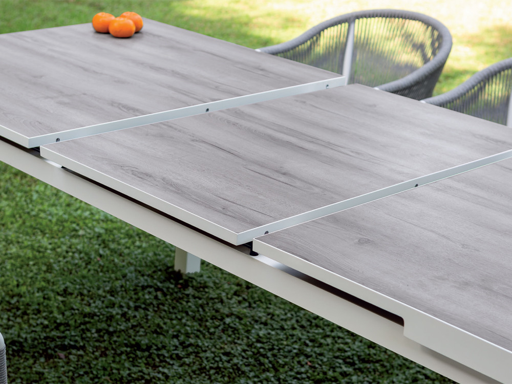 Mesa comedor exterior Atenas: diseño de Arkimueble en aluminio y sobre técnico de pspc