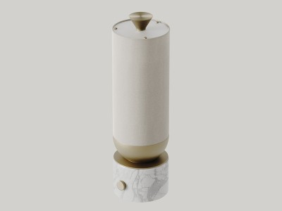 Lámpara de diseño Gamb de Aromas: estructura de metal con regulador de intensidad en la base