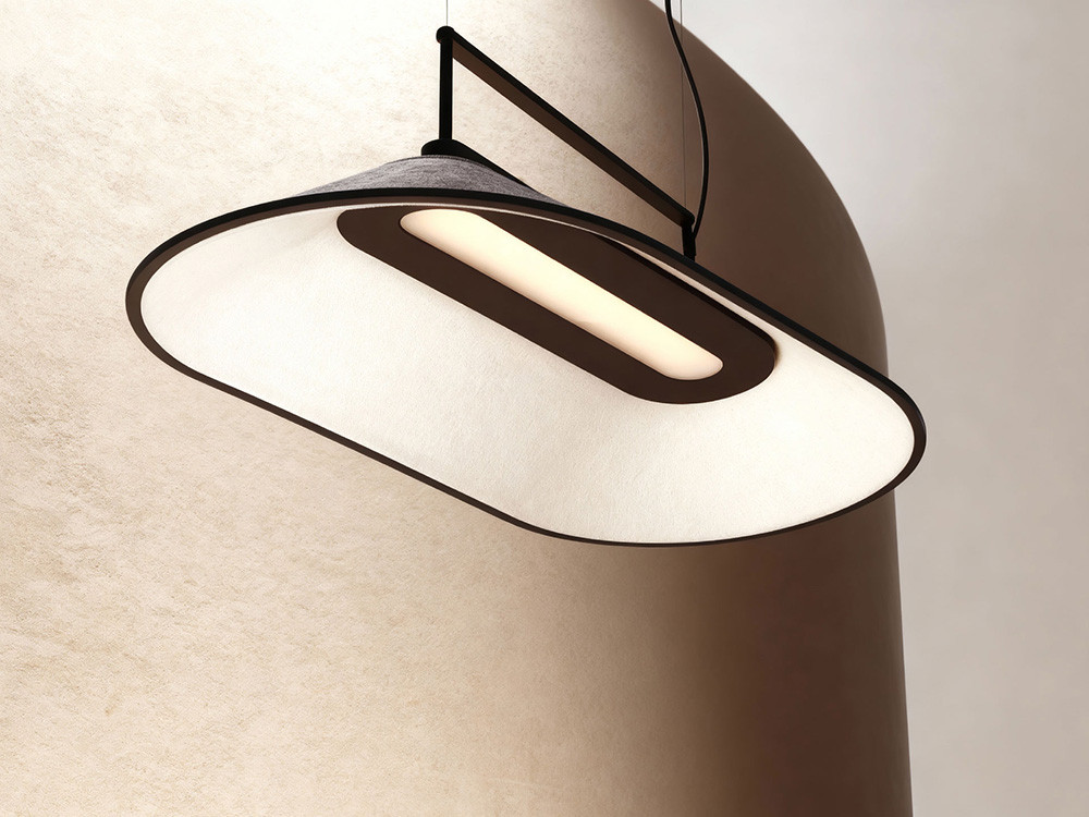 Mobel 6000: lámpara Shoemaker Big de Leds C4, innovación en materiales reciclados y alta absorción acústica