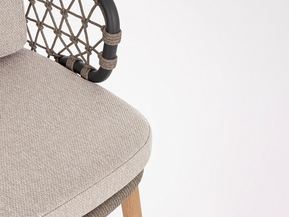 Silla de comedor moderna Eularia: confort premium de Bizzotto en madera maciza y cuerda