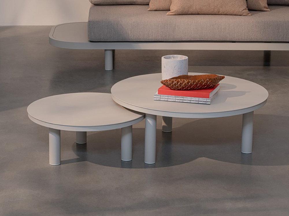 Muebles exterior aluminio Hércules de Bizzotto: durabilidad y estilo en 2 opciones cromáticas