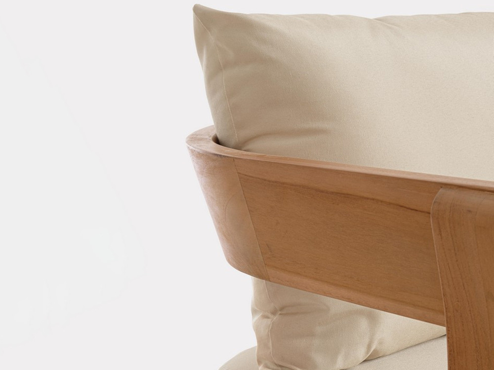 Sofá de exterior Evora en madera noble de teca SVLK y cojines de olefin, calidad premium en Mobel 6000.