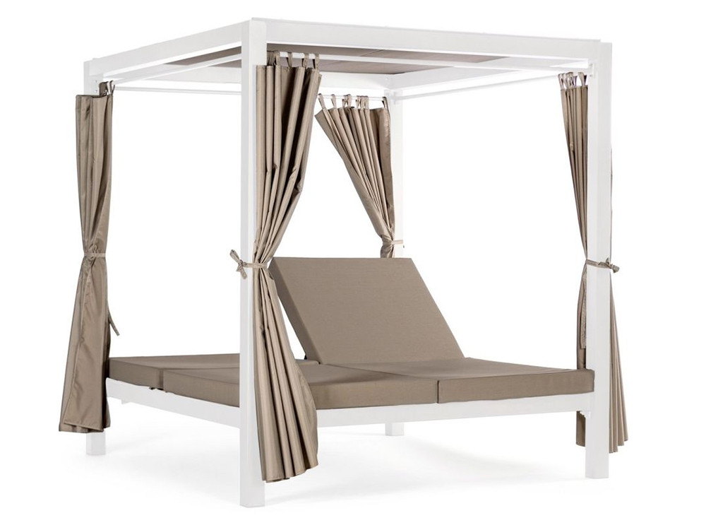 Mobiliario para jardín: cama balinesa Dream de aluminio con respaldos reclinables en Mobel 6000.