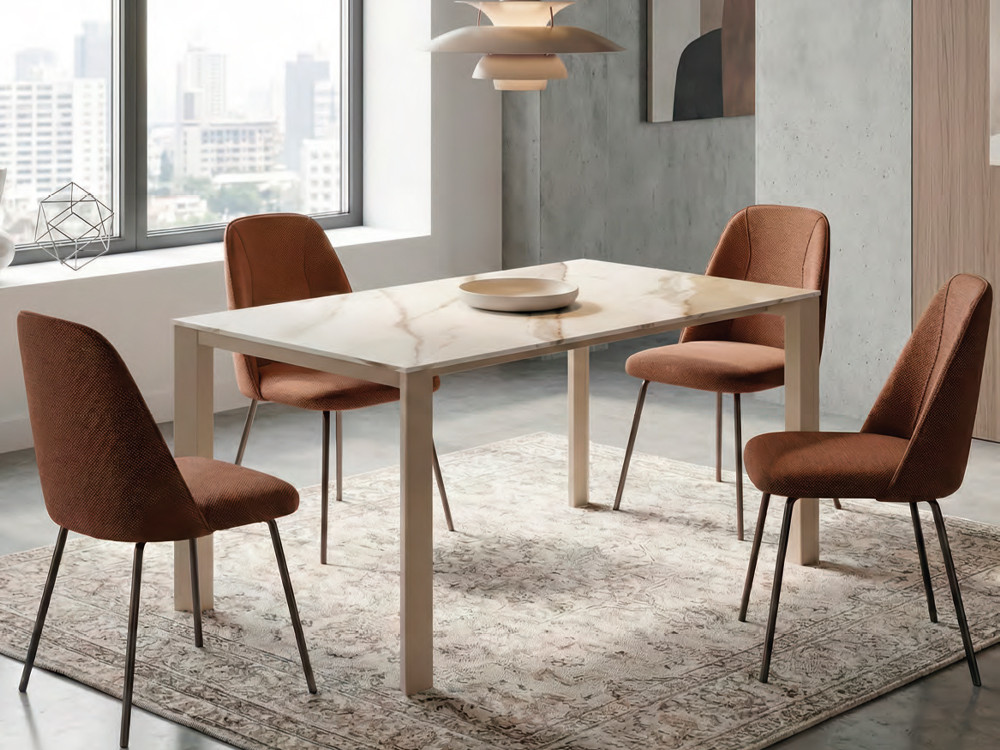 Mesa porcelánico extensible Trial de Easyline: funcional diseño con base de metal disponible en Mobel 6000