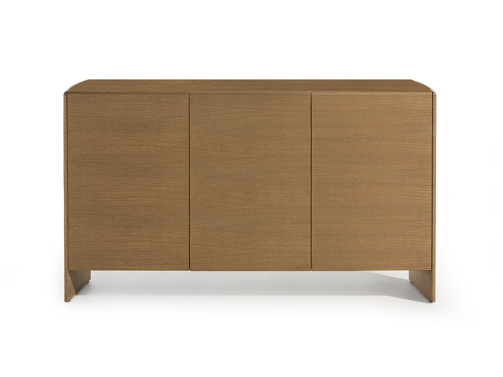 Aparador bajo Ecos de Didomobili: acabado en chapa de roble teñido con puertas en Mobel 6000