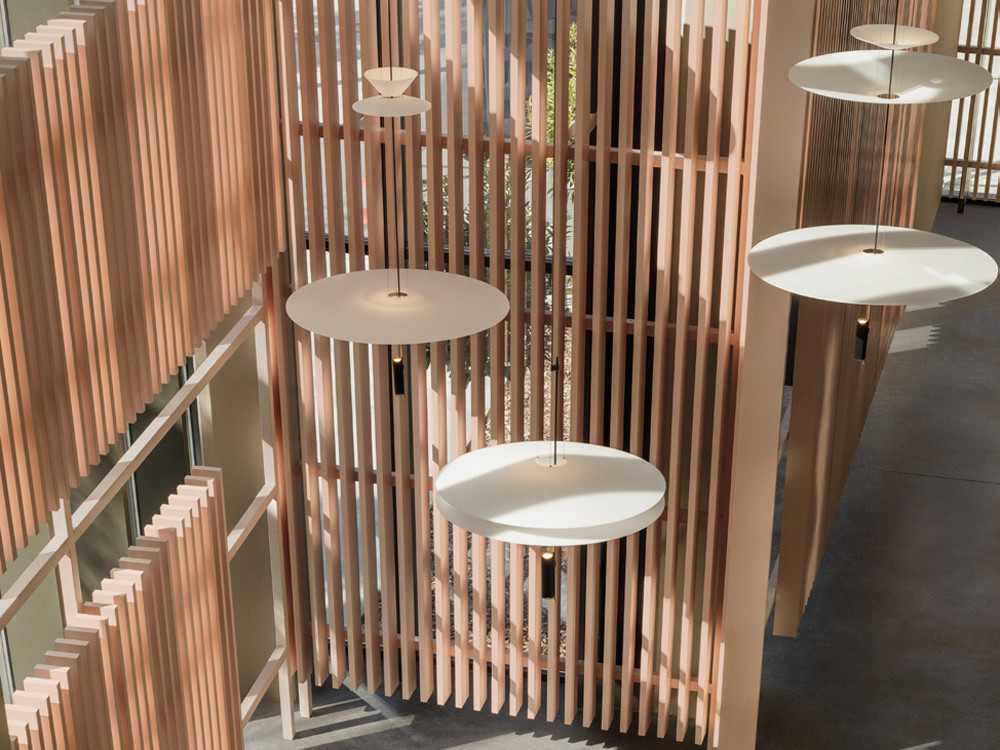 Lámparas de diseño Vibia Flamingo 150: proyectos eficientes con la firma de Antoni Arola en Mobel 6000