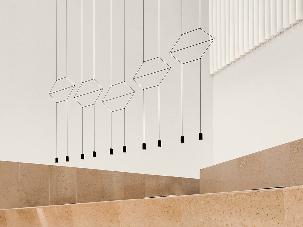 Mobel 6000: lámpara de diseño Vibia Wireflow 0325, materialidad consciente y 6 luces LED de Arik Levy