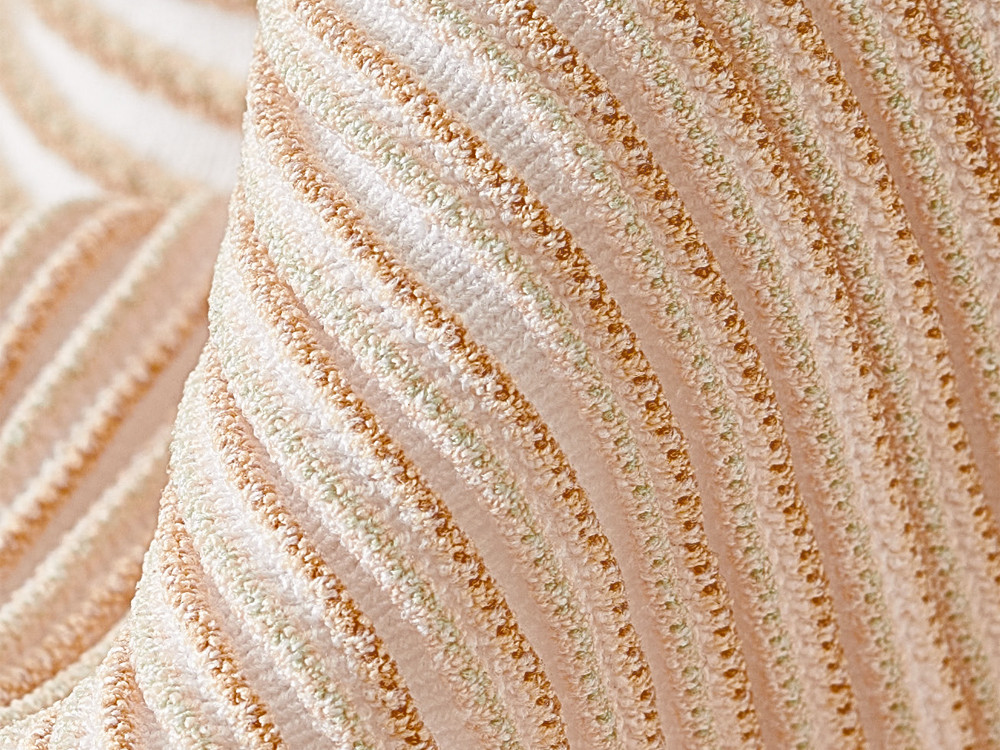 Lámparas de diseño Vibia Knit: efecto lumínico suave y pantalla textil premium en Mobel 6000