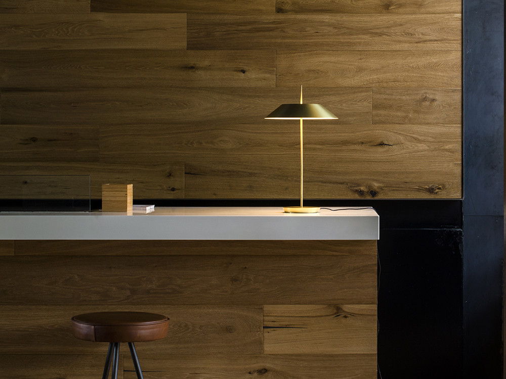 Mobel 6000: exclusiva lámpara de diseño Mayfair, estructura metálica para proyectos de iluminación eficientes