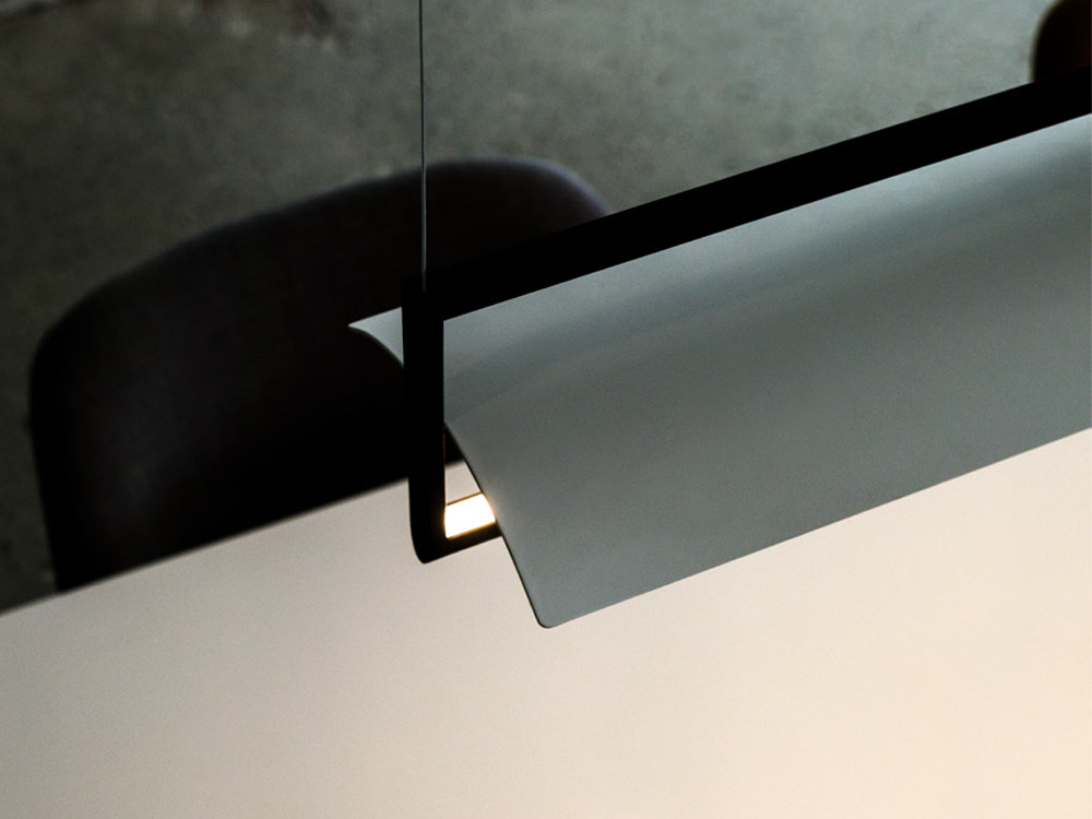 Lámpara salón techo Vibia Kontorno: el lenguaje de las emociones por Sebastian Herkner en Mobel 6000