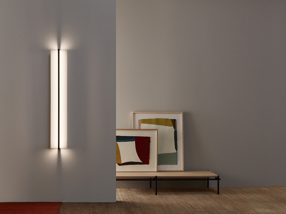 Mobel 6000: aplique salón Kontorno Frame de Vibia, materialidad consciente y diseño de Sebastian Herkner