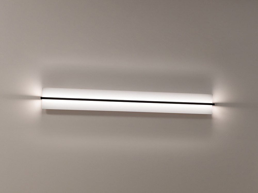 Iluminación salón Vibia Kontorno Frame: valor duradero y estética de Sebastian Herkner en Mobel 6000